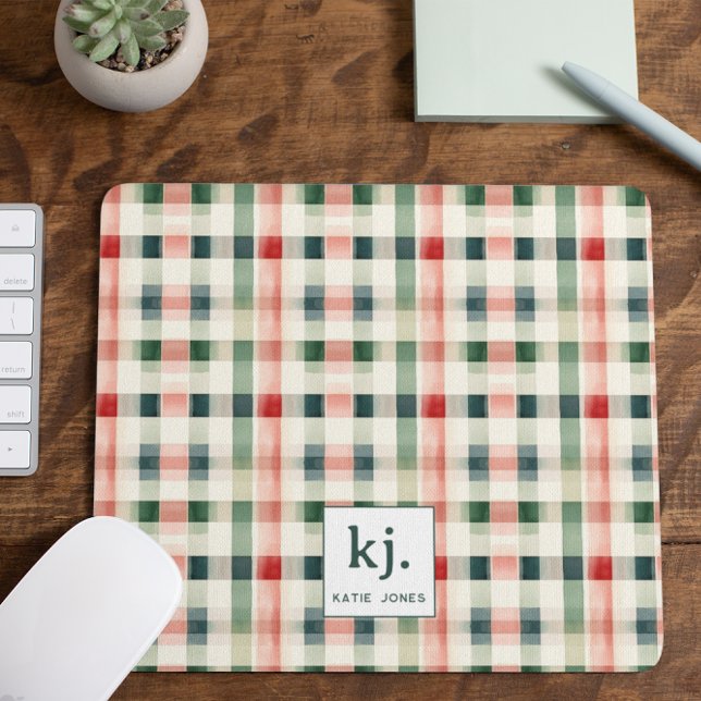 Soft Evergreen Gingham Monogram Mousepad (Von Creator hochgeladen)