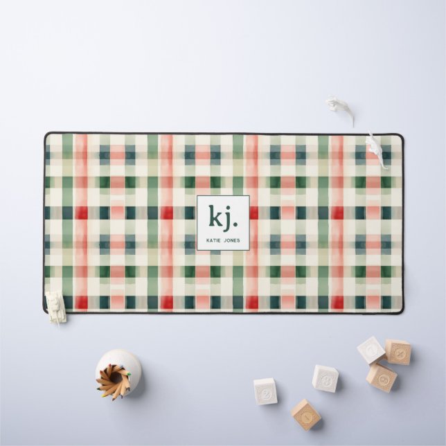 Soft Evergreen Gingham Monogram Schreibtischunterlage (Kindertisch)