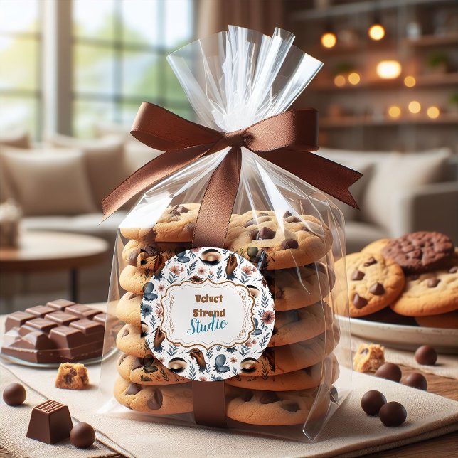 Soft Floral Lash Artist Beauty Studio Runder Aufkleber (Von Creator hochgeladen)