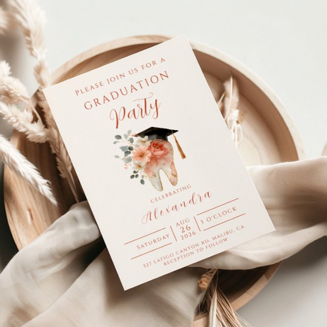 Soft Floral Tooth Graduation Party Einladung (Von Creator hochgeladen)
