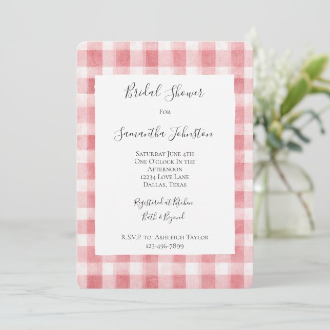 Soft Girly Pink White Plaid Stripes Bridal Shower Einladung (Stehend Vorderseite)