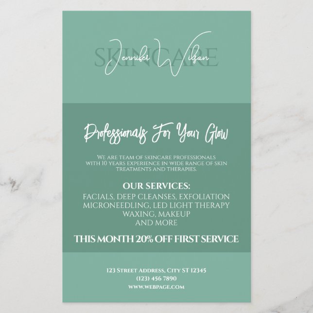Soft green mint tone skincare flyer (Vorne)