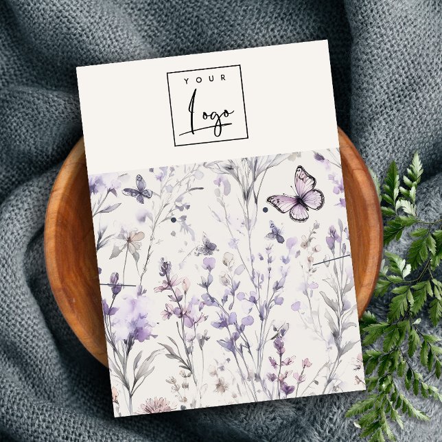 Soft-Lilac-Lila-Floral-Logo mit Nekklammer Visitenkarte (Von Creator hochgeladen)