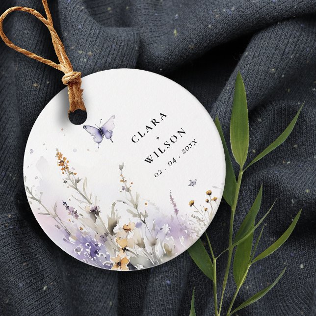 Soft Lilac Wildblume Butterfly Garden Wedding Geschenkanhänger (Von Creator hochgeladen)