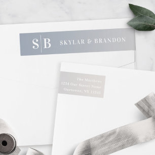 Soft Ombre Dusty Blue & Ivory Wedding Mit Monogram