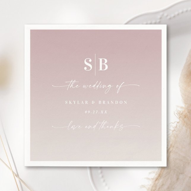 Soft Ombre Mauve Pink Off-White Wedding Monogram Serviette (Von Creator hochgeladen)