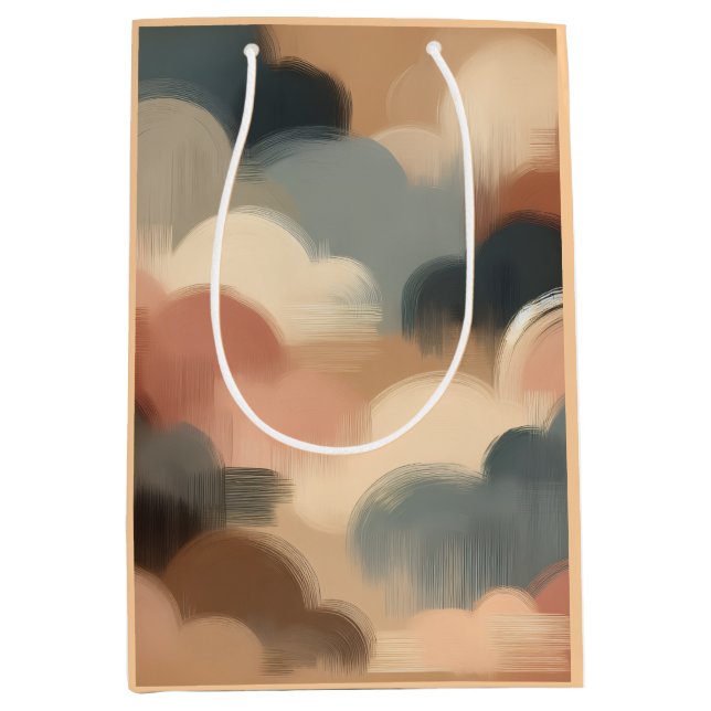 Soft Painterly Clouds Wrapping Paper — Neutral Bru Mittlere Geschenktüte (Vorderseite)