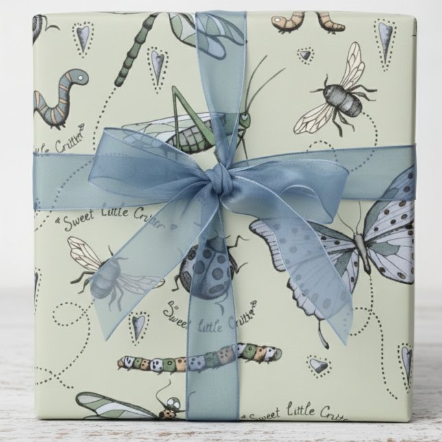 Soft Pastel Blue & Sage Boho Baby Bugs Kids Baby Geschenkpapier (Modern Insect Wrapping Paper for Boy Birthday & Baby Shower. Bug & Beetle Pattern in Blue & Green)