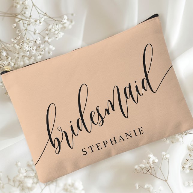 Soft Peach Bridesmaid Moderne Kalligrafie Zubehörtasche (Von Creator hochgeladen)