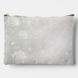 Soft sage and frosted white florals zubehörtasche