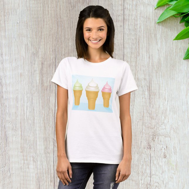 Soft servieren Ice Cream Cones Spaß Sommerabend T-Shirt (Von Creator hochgeladen)