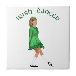 Soft Shoe Irish Dancer in Green Fliese