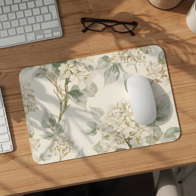 Soft White Hydrangea Floral Pattern Mousepad (Von Creator hochgeladen)