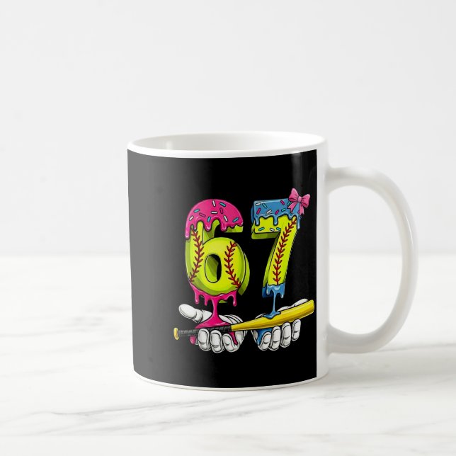 Softball 67 Ice Cream Drip Six Seven Boys Funny Me Kaffeetasse (Rechts)