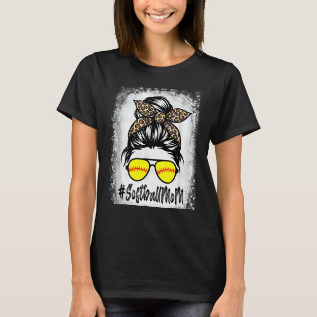 Softball Mama Leben mit Leopard und Messy Bun Play T-Shirt (Vorderseite)
