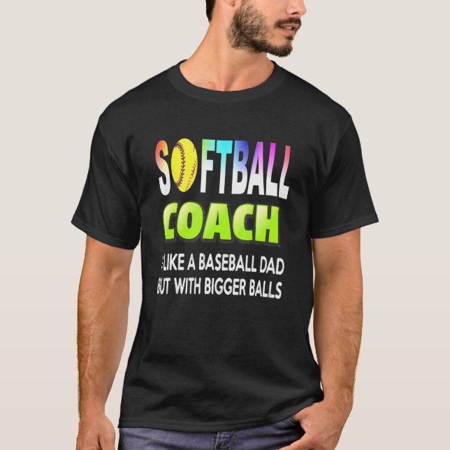 Softball-Trainer wie ein Baseballtrainer, aber mit T-Shirt (Vorderseite)