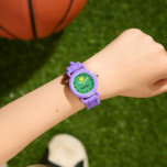 Softball-Uhr für Kinder mit personalisiertem Namen Armbanduhr<br><div class="desc">Softball-Uhr für Kinder mit personalisiertem Namensdruck. Individualisierbare Armbanduhren für Baseballspieler und Lüfter. Niedliche Weihnachts- oder Geburtstagsgeschenkidee für Mädchen. Erhältlich in blau,  schwarz,  rot,  lila usw. Sportliches Design mit nummerierter Wählplatte. Machen Sie sich ein eigenes für Tochter,  Schwester,  Enkel,  Enkelin,  Freunde,  Teamkollegen und andere Kinder.</div>