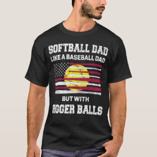 Softball-Vater wie ein Baseball-Vater mit größeren T-Shirt