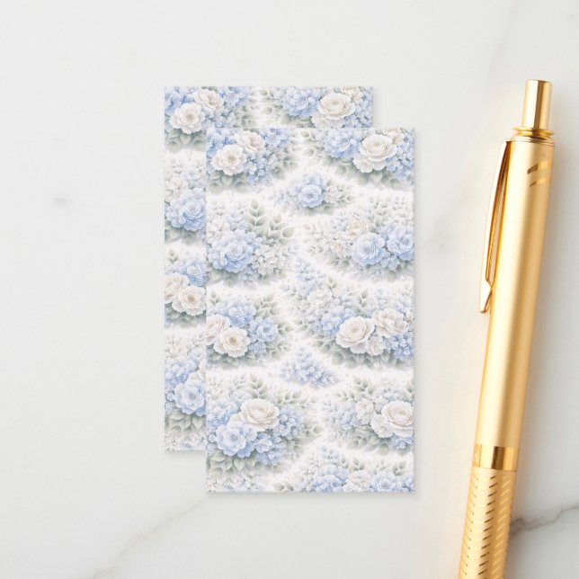 SoftBlue Blumenmuster Elegant Romantisch Botanisch Begleitkarte (Vorderseite/Rückseite Beispiel)