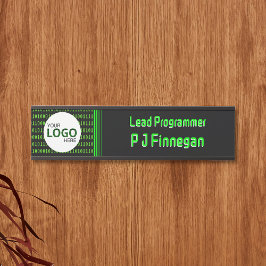 Software-Thema Binärkode-Technologie-Geschäft: eig Türschild