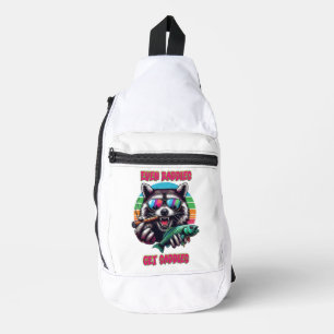 Sogar Baddies bekommen Saddies Racoon mit einem Fi Crossbody Bag