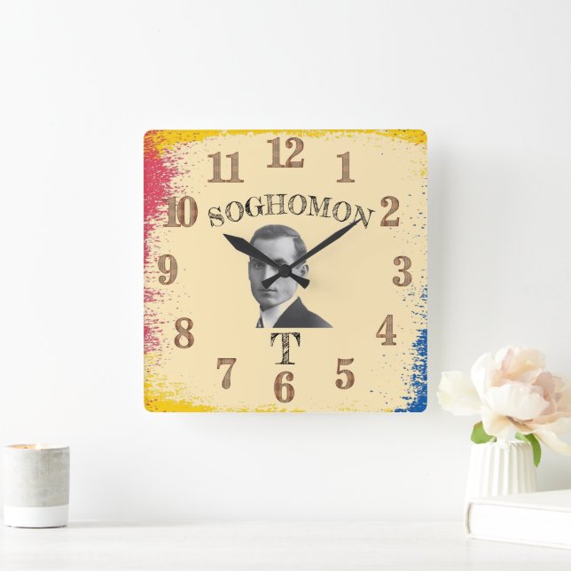 Soghomon T Wanduhr (Zuhause)
