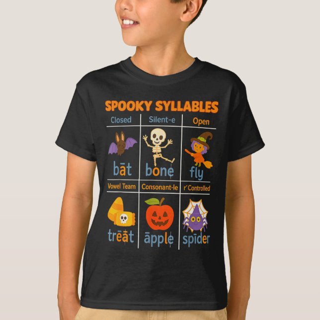 Soky Syllables Teacher Funny Halloween Educational T-Shirt (Vorderseite)