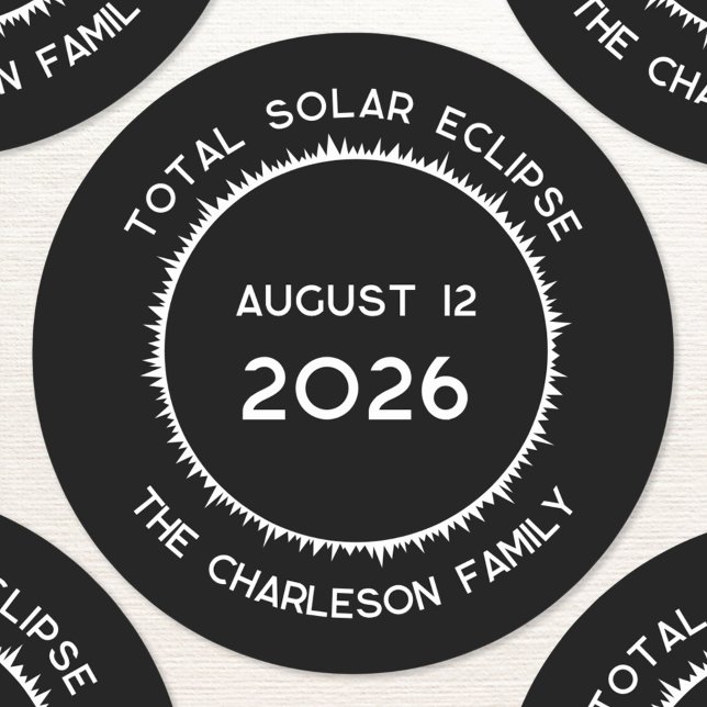 Solar-Eclipse 2026 insgesamt Personalisiert Runder Aufkleber (Total Solar Eclipse August 12 2026 Greenland Iceland Spain personalized custom text name sticker)