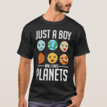 Solar System Niedlich Planets Boys Space Science A T-Shirt<br><div class="desc">Solar System Niedlich Planets Boys Space Science Astronomie .Grosses Shirt für sich selbst,  Familie,  Großvater,  Großmutter,  Großvater,  Großvater,  Mama,  Vater,  Schwester,  Bruder,  Onkel,  Tante,  Männer,  Frauen oder irgendjemand</div>