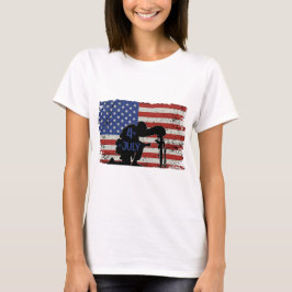 Soldat knetet Silhouette und amerikanische Flagge T-Shirt