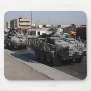 Soldaten patrouillieren mousepad