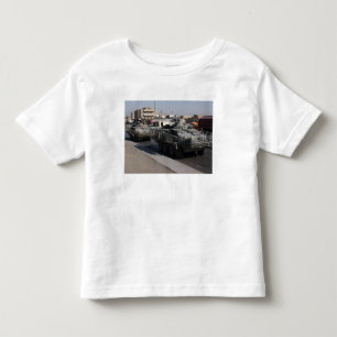 Soldatpatrouillieren Kleinkind T-shirt