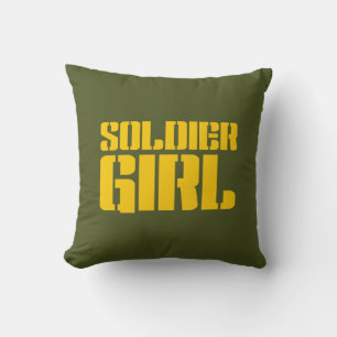 SOLDIER GIRL KISSEN