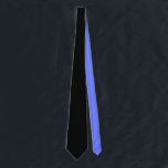 Solid Black mit Periwinkle Neck Tie Krawatte<br><div class="desc">Hier ist eine coole schwarze Krawatte mit einem überraschenden Pop von Farbe auf der Rückseite. Entworfen im schönen Washington Staat,  USA,  von einem unabhängigen Freiberufler (Whoopsidoodle) für Ihren Genuss.</div>