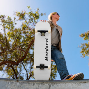 Solid weiße Skateboard mit Ihrem Namen im Stil