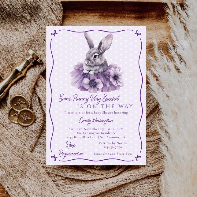 Some Bunny Is On The Way Purple Baby Shower Einladung (Von Creator hochgeladen)