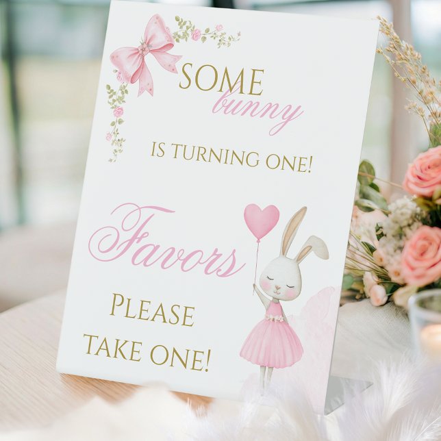 Some Bunny is Turning One 1st Birthday, Favor Sign Sockelschild (Some Bunny is Turning One Table Sign. Please Take One favor sign for bunny 1st birthday party.)