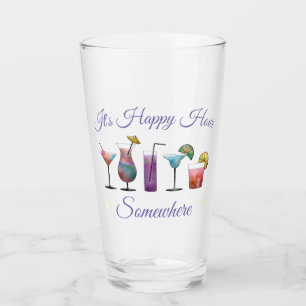 Sommer-Cocktail-glückliche Stunde irgendwo Glas