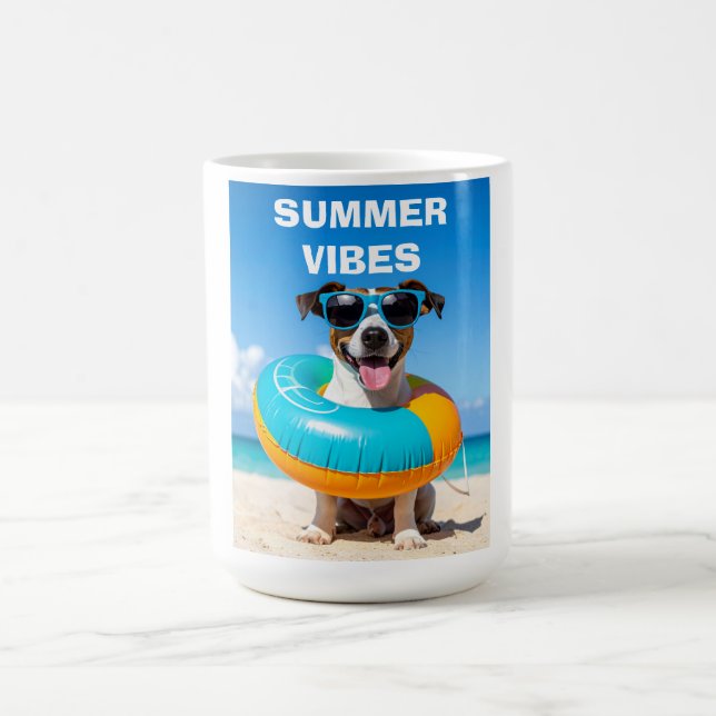 Sommer Stimmung Hund am Strand Kaffeetasse (Mittel)