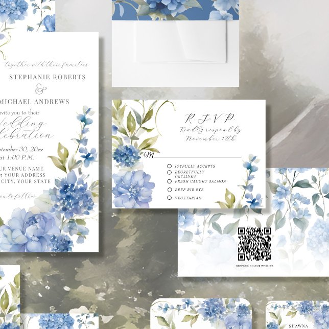 Sommerblumenblau und weiß Elegante Hochzeit RSVP Karte (Von Creator hochgeladen)