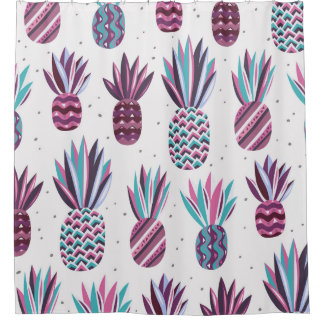 Sommercamps: Ananas Muster, farbenfrohe Punkte Duschvorhang