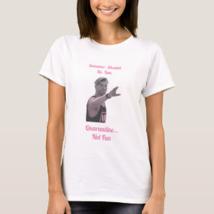 Sommerferien sollten Spaß haben. Pink T-Shirt