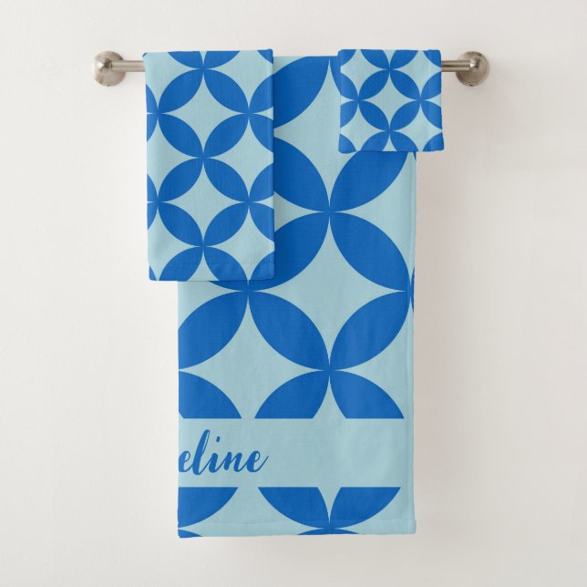 Sommerfliese mit Azurkeln auf Babyblau Badhandtuch Set (Insitu)