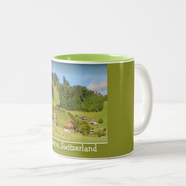 Sommerlandschaft in der Schweiz Zweifarbige Tasse (VorderseiteRechts)