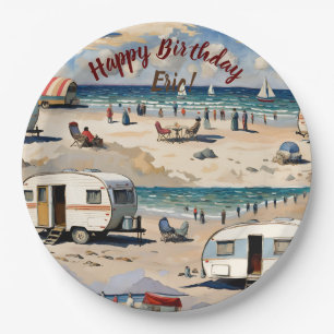 Sommerlaune, Vintage-Wohnwagen am Strand  Pappteller