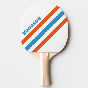 Sommerliche nostalgische gewinkelte Streifen mit N Tischtennis Schläger