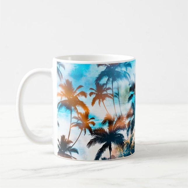 Sommermuster, tropische Bäume, Himmel. Kaffeetasse (Links)