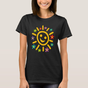 Sommersonnige Wolken bunt Blume und Spaß T-Shirt