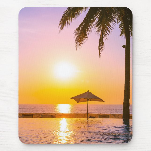 Sommerstrand mit Meer Mousepad (Vorne)