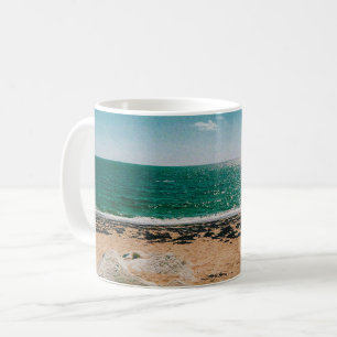 Sommerstrandtag im schwedischen Archipel Kaffeetasse